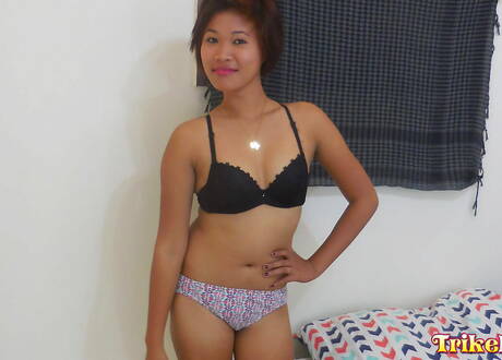 Trike Patrol invite you to explore a free pics with Stella3 in xxx hardcore scene